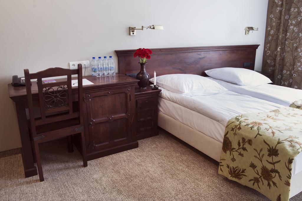 Orient Palace Bielany Wroclawskie Bilik gambar